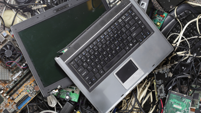 Como o descarte de lixo tecnológico se conecta à gestão estratégica de TI